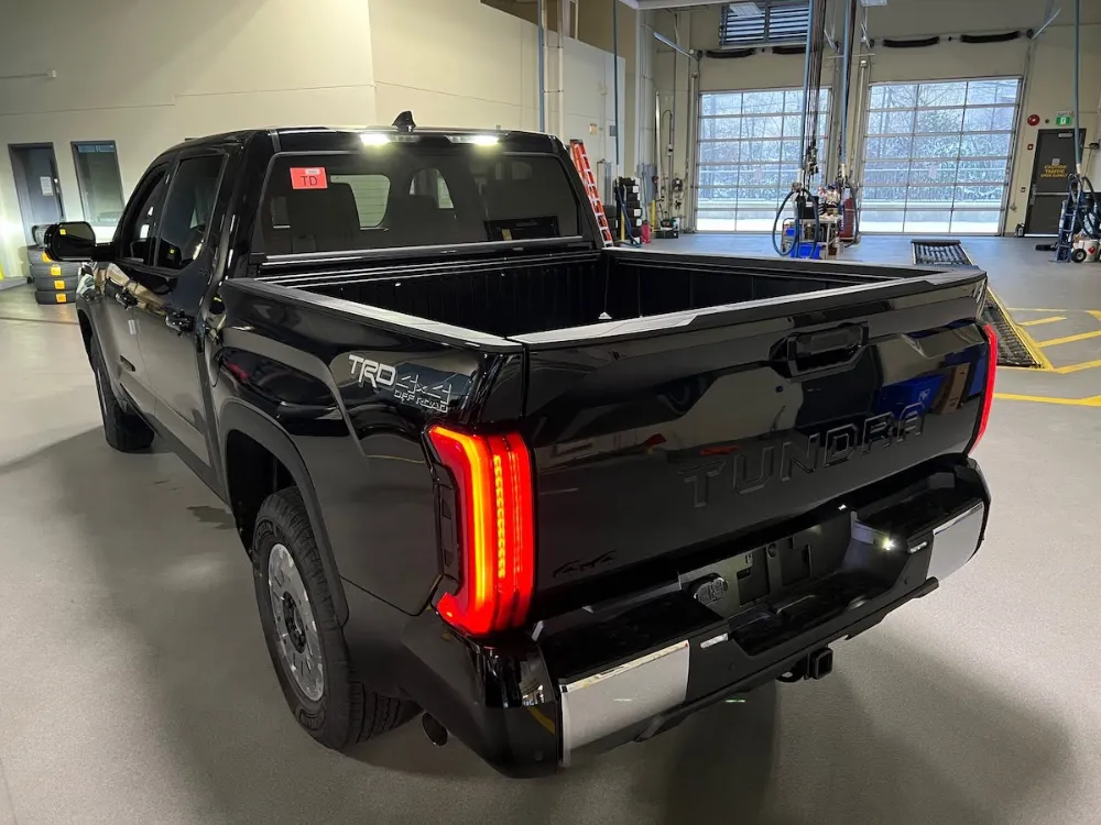 2022 Toyota Tundra TRD Off Road in Black 3